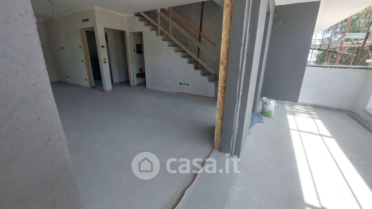 Trilocale in Via Malva Sud