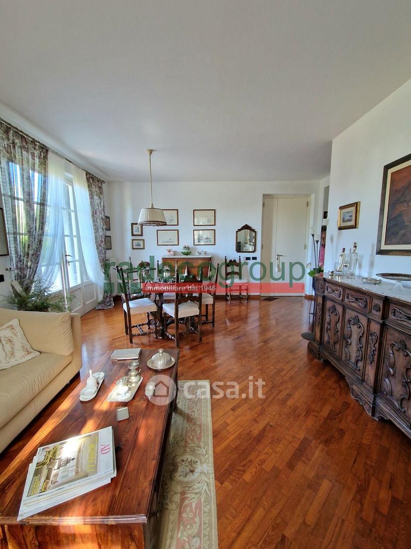 Villa in Via del Pino 34 — foto 7 di 55