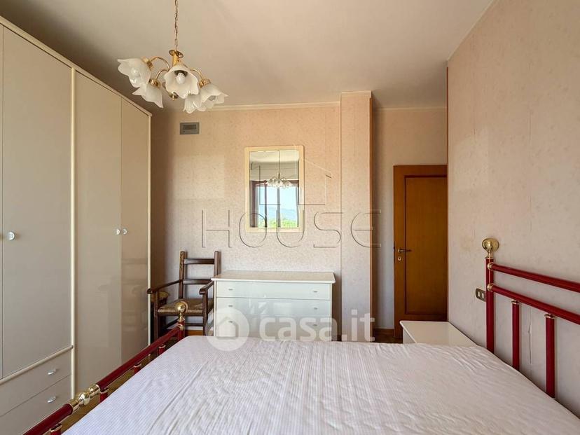 Quadrilocale in Viale Alcide de Gasperi 18 — foto 24 di 27