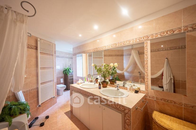 Quadrilocale in Viale Fratelli Lavanda 3 — foto 23 di 36