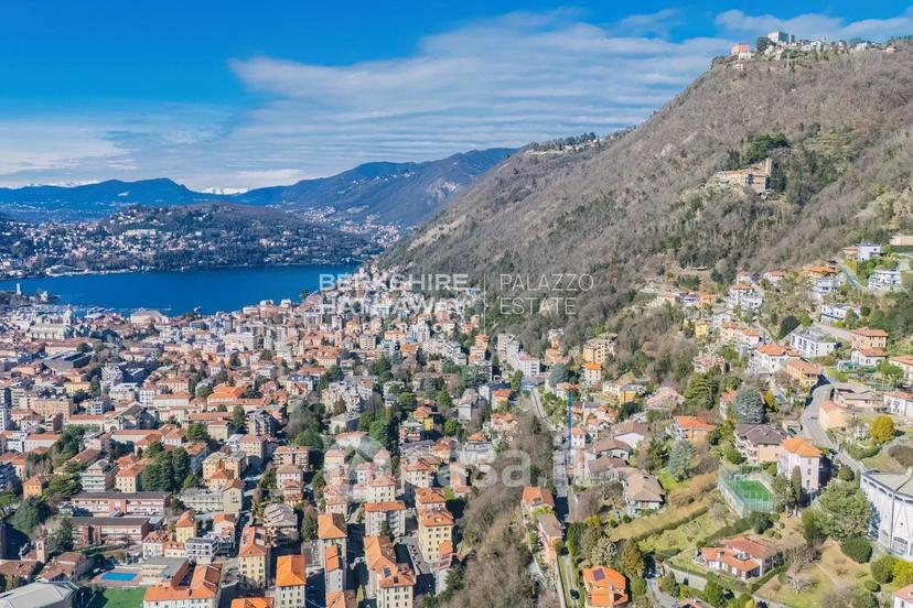 Villa in Via Per Brunate — foto 15 di 44