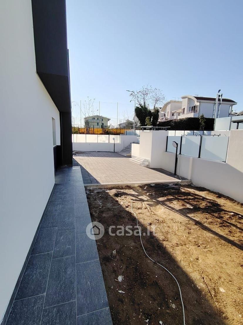 Villa in Via A. Peracchia — foto 8 di 20