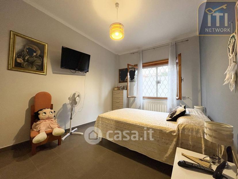 Trilocale in Via Sebastopoli — foto 14 di 22