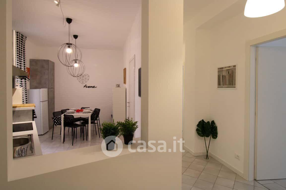 Stanza in Via Alessandro Manzoni 22
