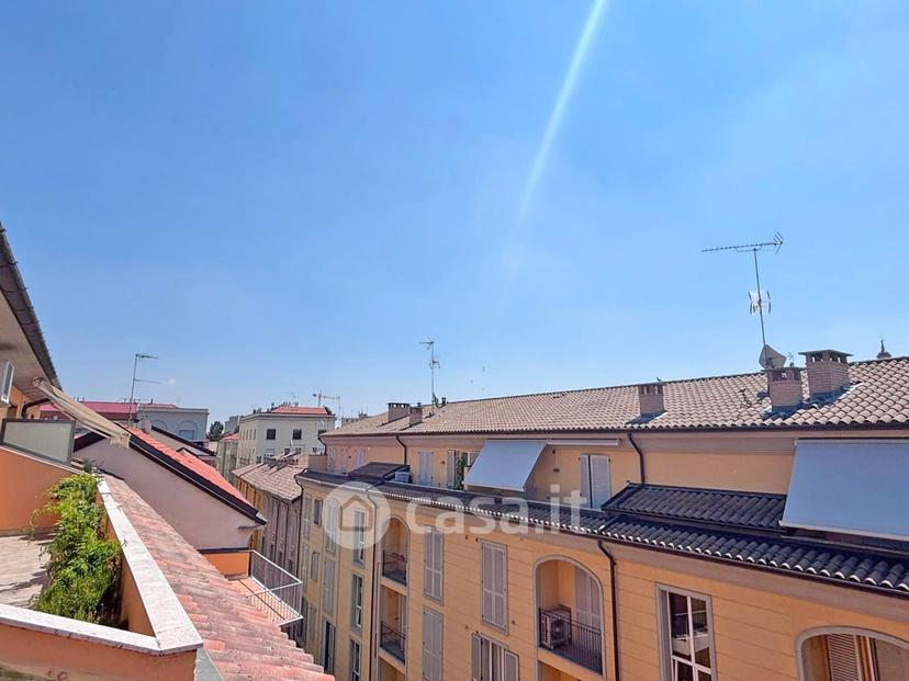 Bilocale in Via Emilia — foto 4 di 13
