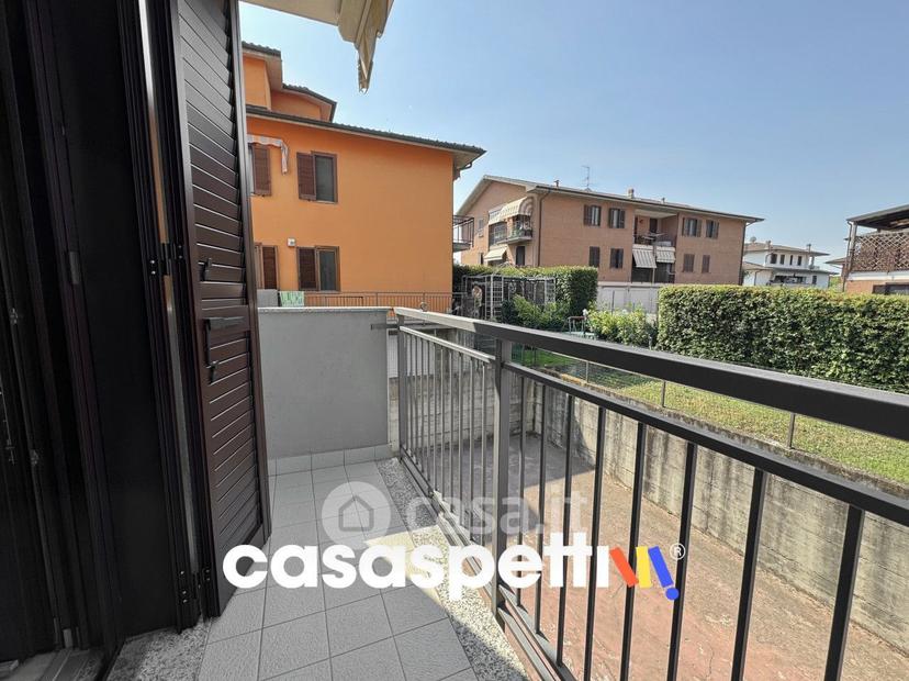 Trilocale in Via Sandro Pertini 9 -1 — foto 23 di 32