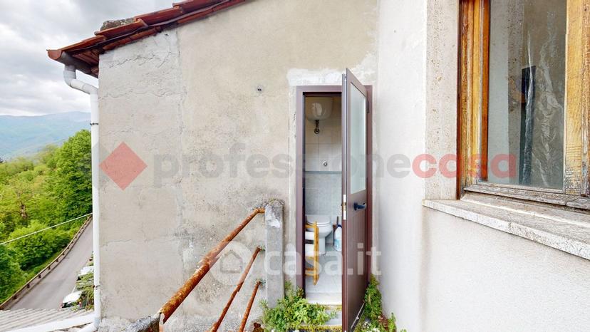 Appartamento in Via della Rocca 7 — foto 23 di 33