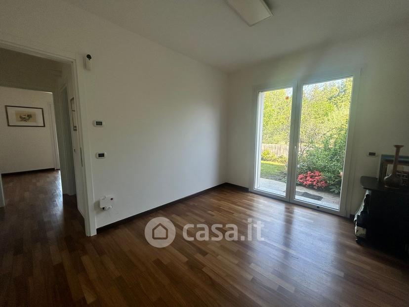 Trilocale in Via Alcide de Gasperi 3 — foto 11 di 55