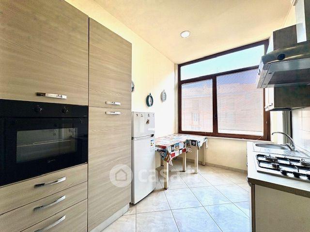 Stanza in Largo San Martino 2 — foto 18 di 35