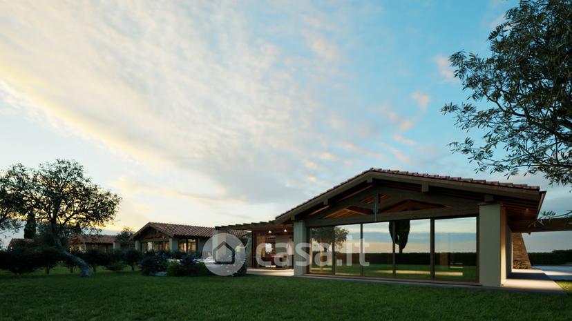 Villa in Via Quintino Sella — foto 4 di 12