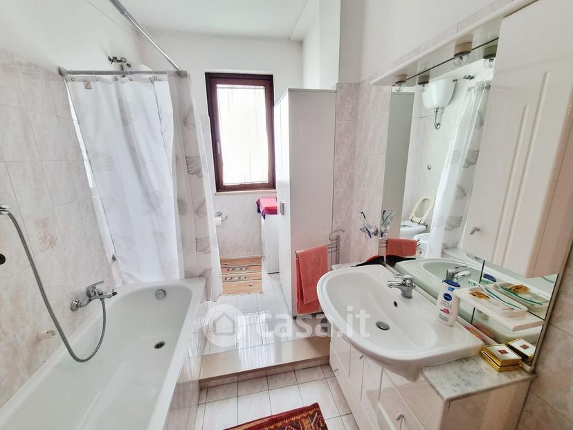 Quadrilocale in Via Frustelle 29 — foto 7 di 23