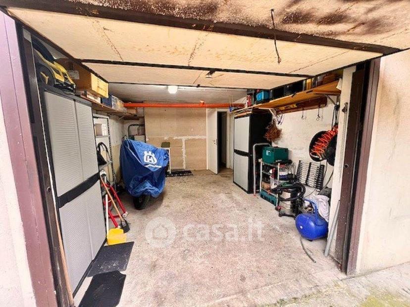 Appartamento in Via Balladoro — foto 39 di 47