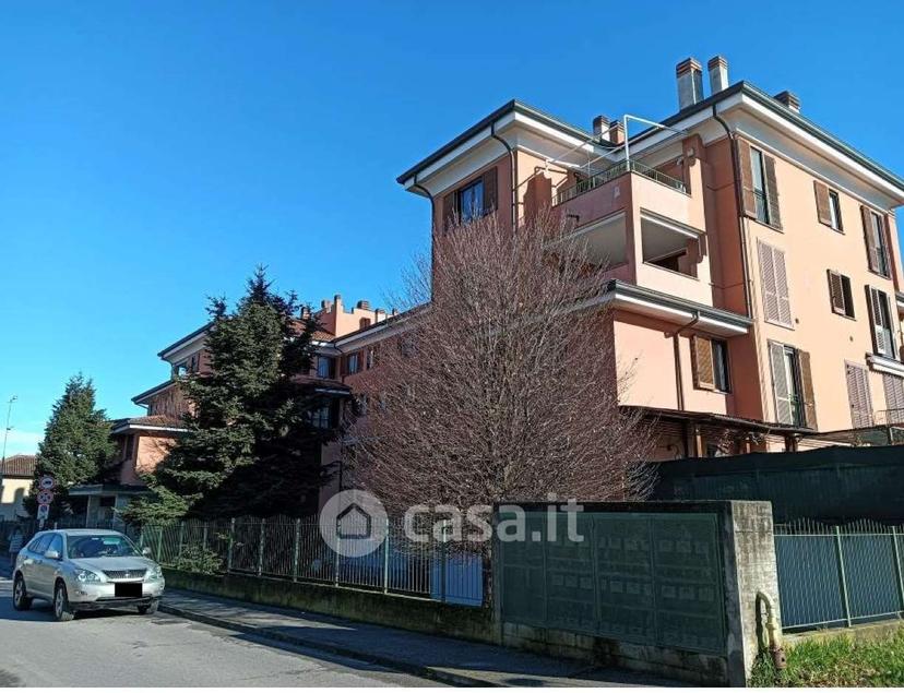 Bilocale in Via Roma 65 — foto 3 di 11