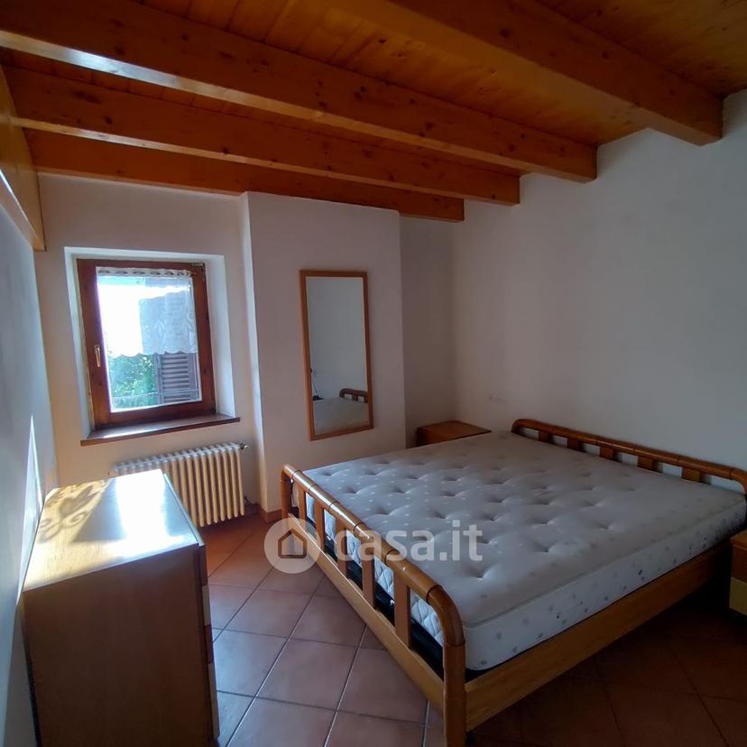 Trilocale in Via Gireglio 33 — foto 9 di 25
