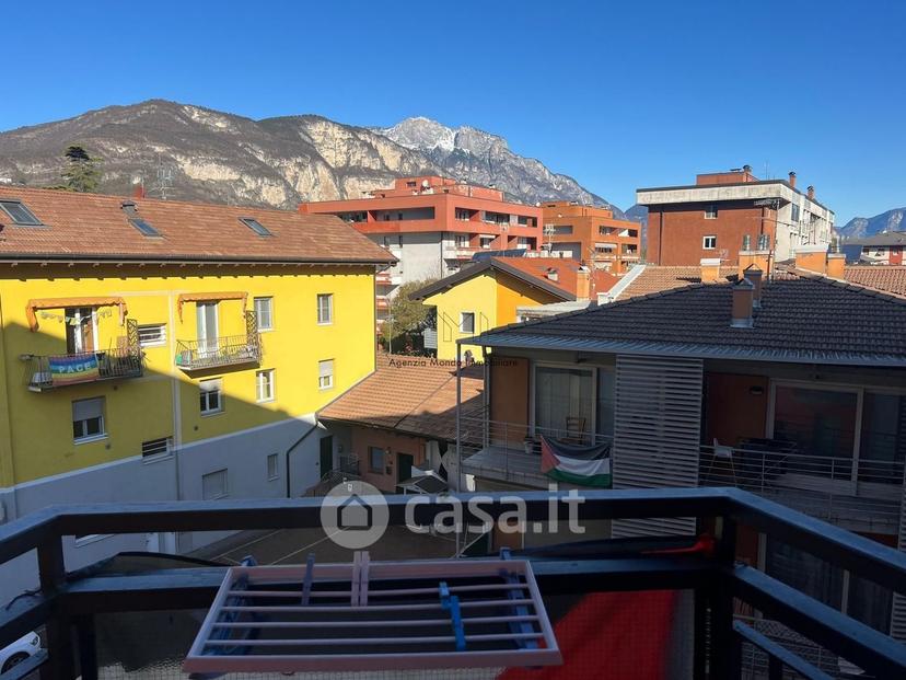 Quadrilocale in Via Caio Valerio Mariano