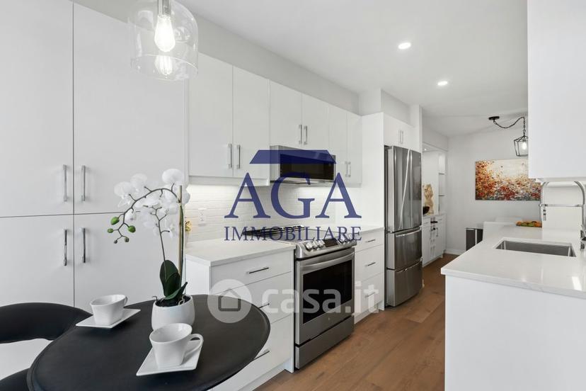 Villa in Via Altinate — foto 25 di 31