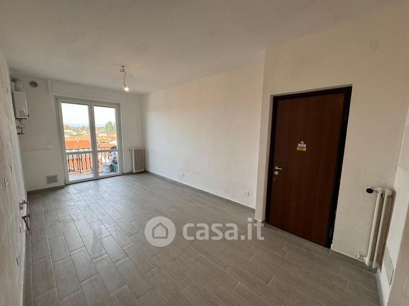 Trilocale in Via Oberdan 158 — foto 4 di 24
