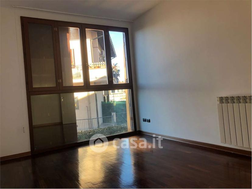 Trilocale in Via Roma — foto 17 di 29