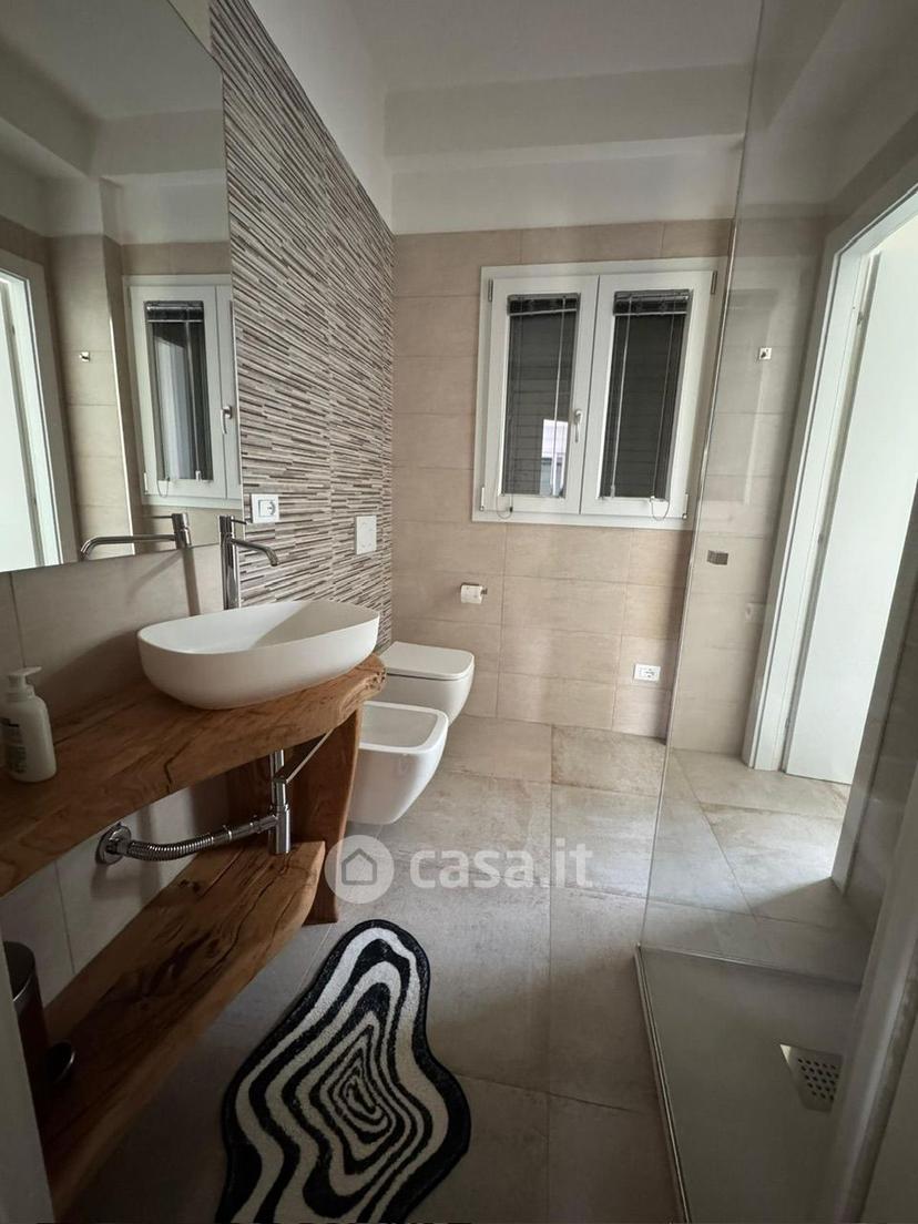 Appartamento in Via Giulio Cesare — foto 45 di 48
