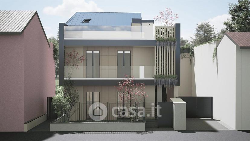 Quadrilocale in Via Flavio Gioia 26 — foto 2 di 31