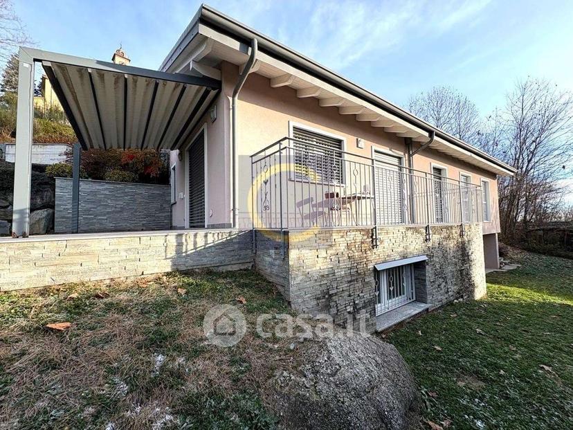 Villa in Via G. Leopardi — foto 21 di 22