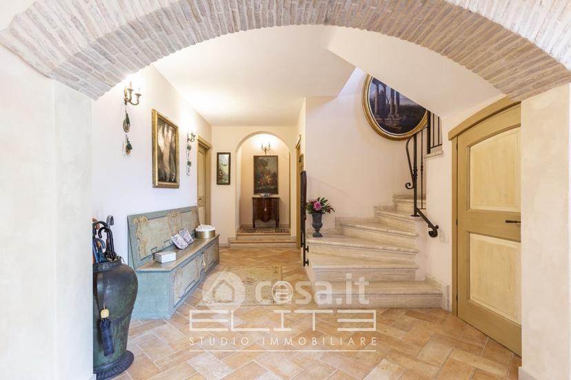 Villa in Strada Fabbrici Ville — foto 17 di 56