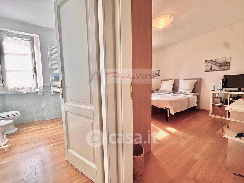 Villa in Via Alpi Apuane — foto 16 di 44
