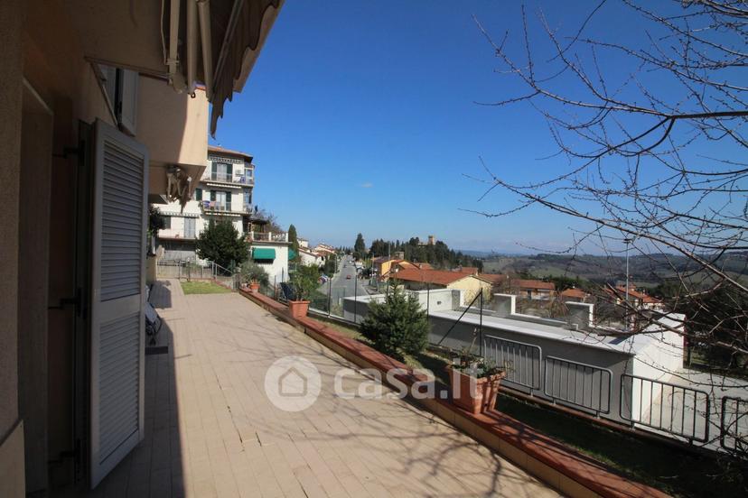 Trilocale in Via Beniamino Gigli — foto 7 di 34
