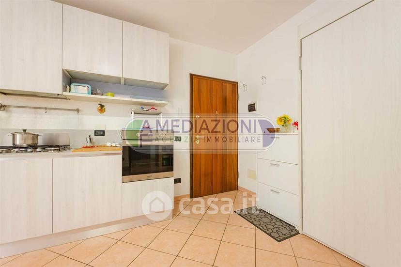 Bilocale in Via Enrico Mattei 1 — foto 9 di 31