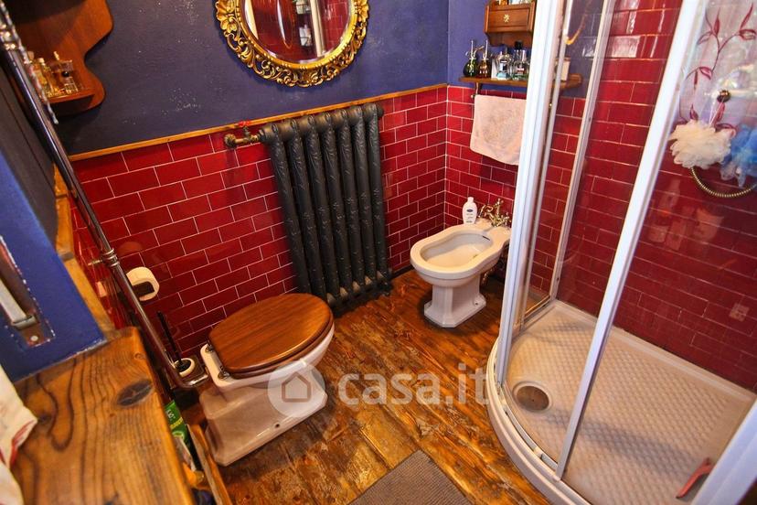 Villa in Via Alessandro Tadino 3 — foto 2 di 52