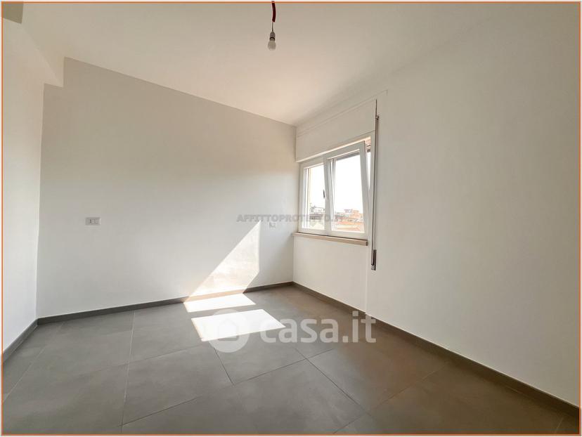 Trilocale in Via Angelo Rubino — foto 7 di 35