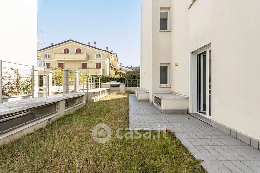 Trilocale in Via Magliano 6 — foto 9 di 12