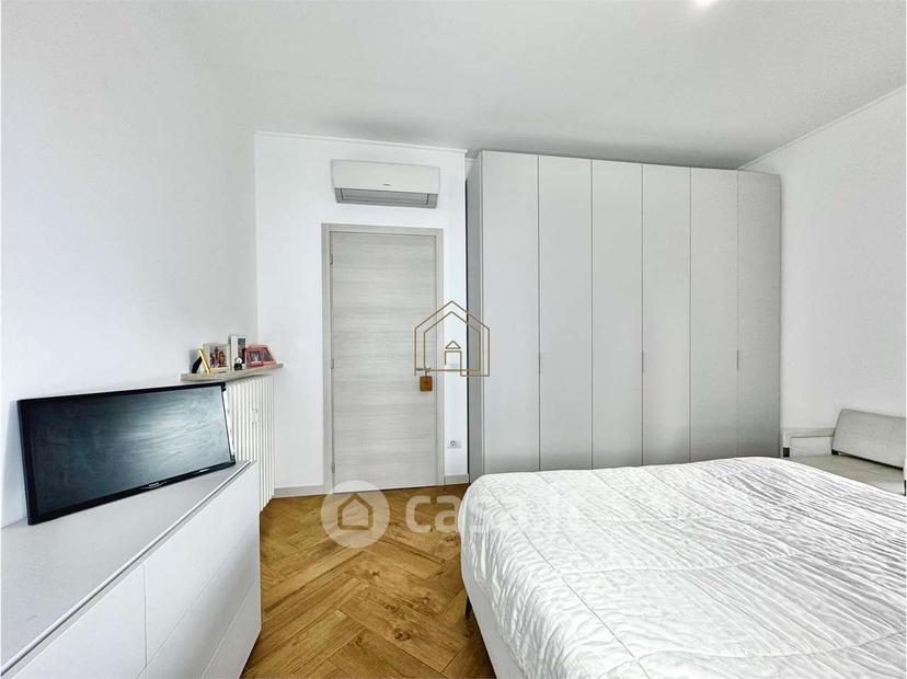Trilocale in Viale Cavour — foto 13 di 25