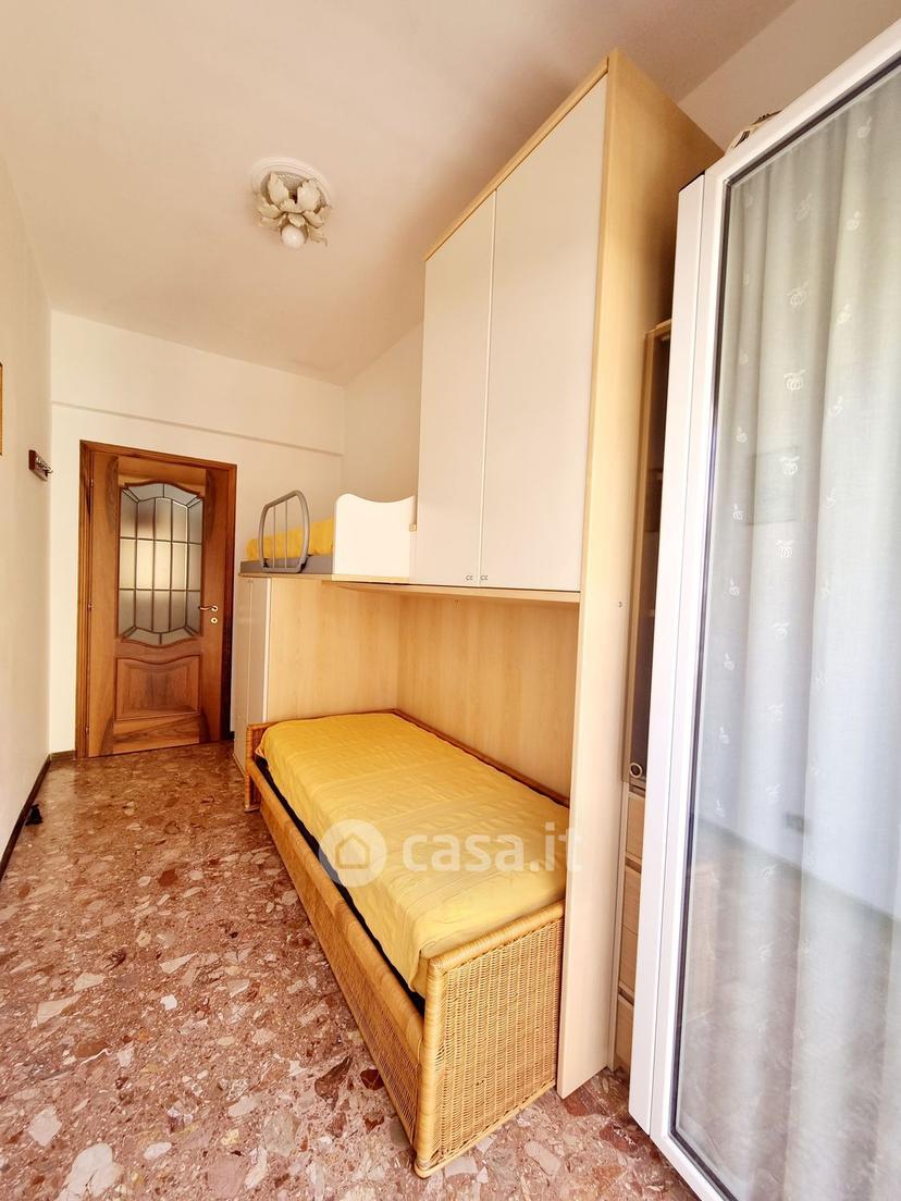Quadrilocale in Via Liguria 1 — foto 30 di 31