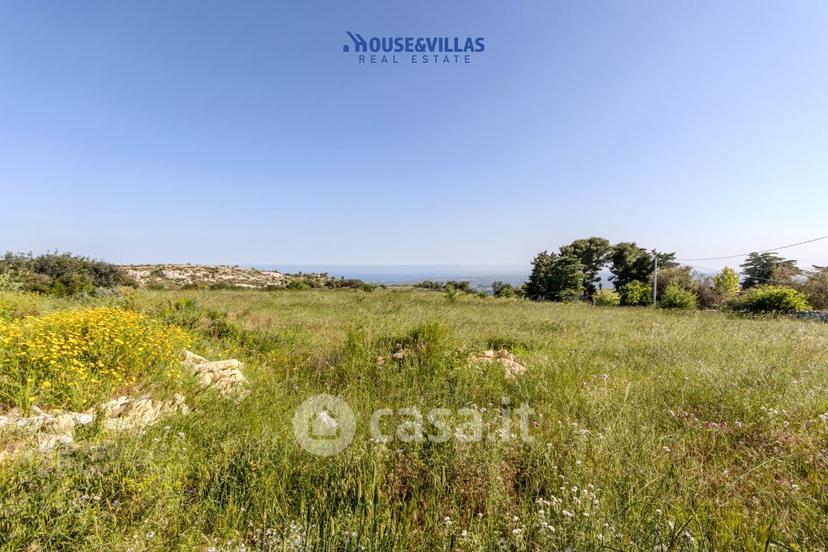 Villa in Contrada San Elia — foto 2 di 20