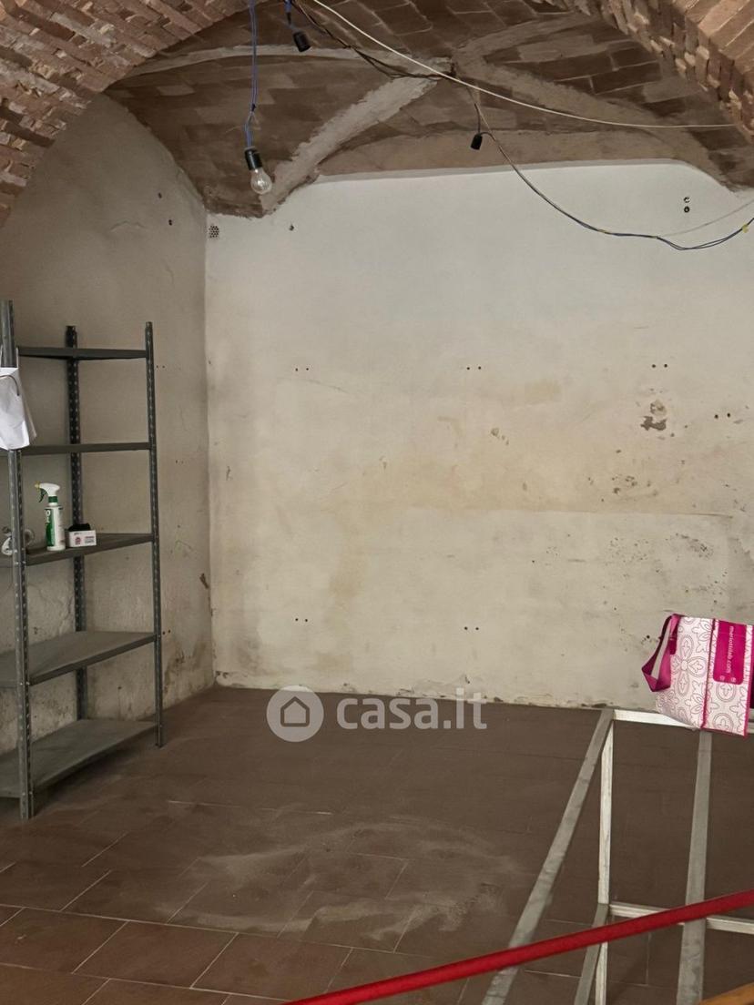 Trilocale in Vicolo Ugo Bassi 1 — foto 21 di 29
