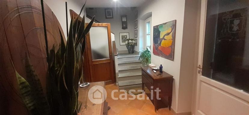 Villa in Strada Cocconito 6 — foto 3 di 34