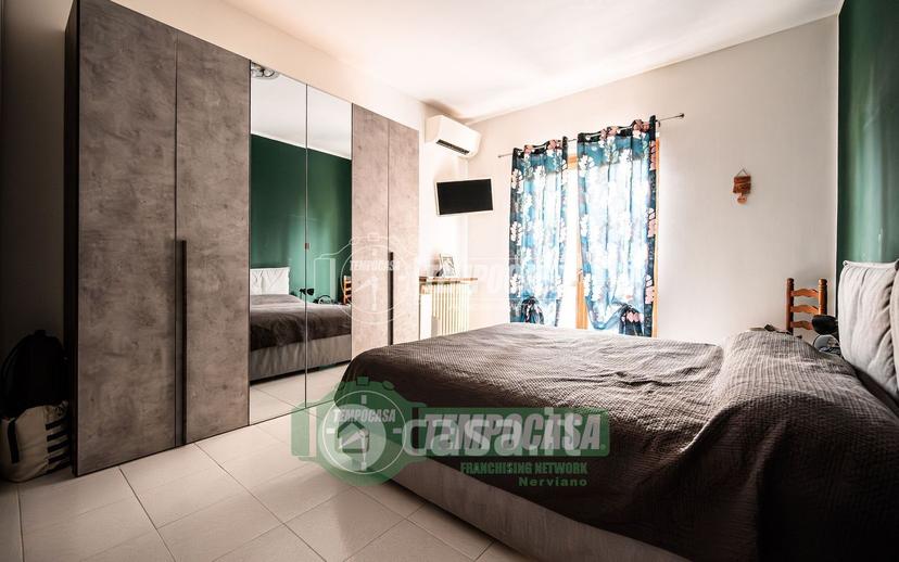 Trilocale in Via Ottaviano C. Augusto 7 — foto 17 di 25