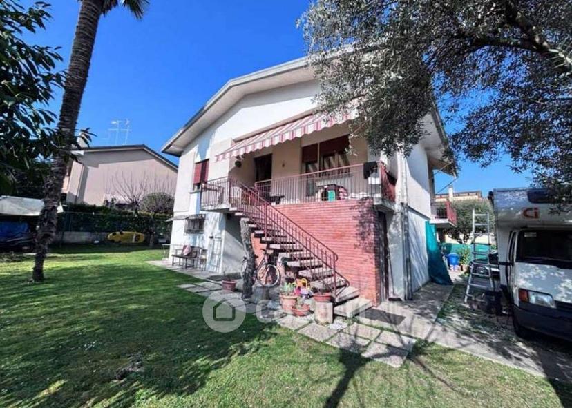 Appartamento in Via San Pio X° 27 — foto 4 di 9