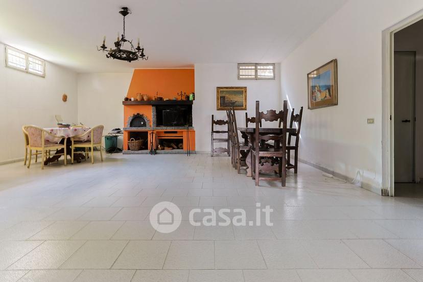 Quadrilocale in Viale Giuseppe di Vittorio 3 — foto 28 di 40