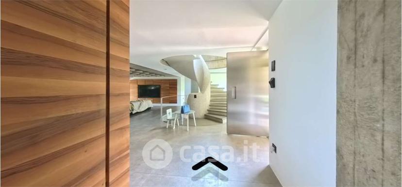 Villa in Via Monte Suello — foto 42 di 60