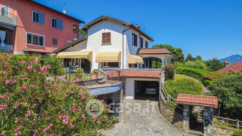 Villa in Via Giulio Pogiani 3 — foto 6 di 44