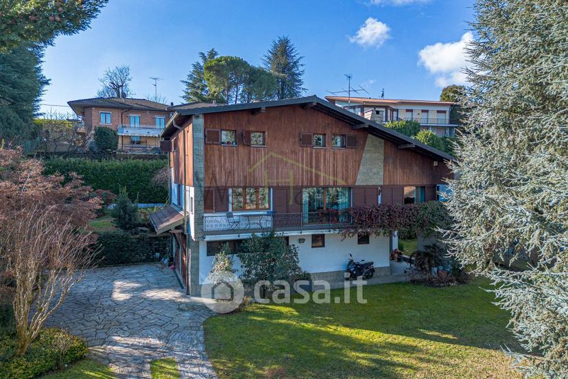 Villa in Via dei Faggi Rossi — foto 19 di 39