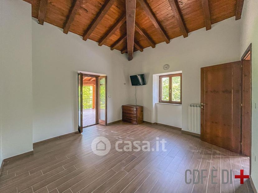 Villa in Via Gaetano Turilli — foto 4 di 31