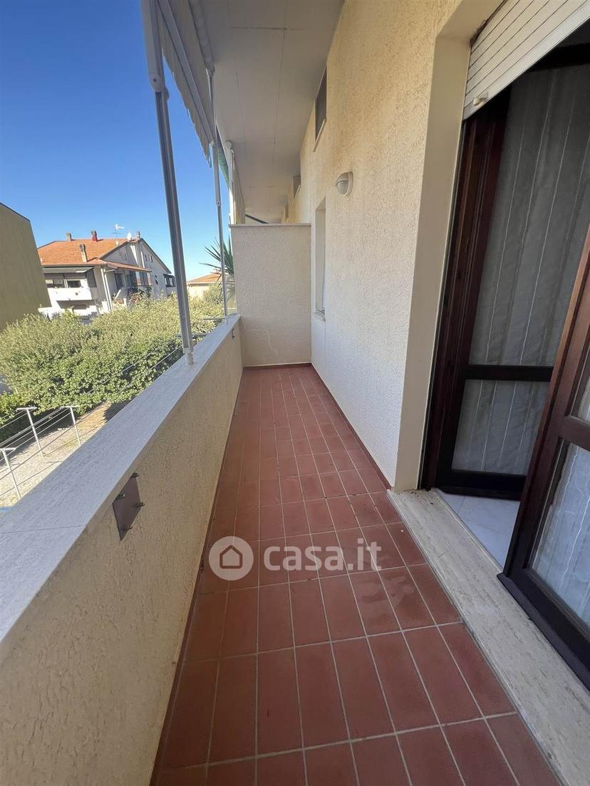 Trilocale in Via Aldo Moro — foto 12 di 33