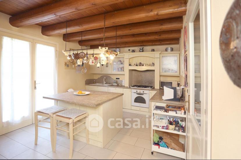 Villa in Via Bandizzà — foto 18 di 43