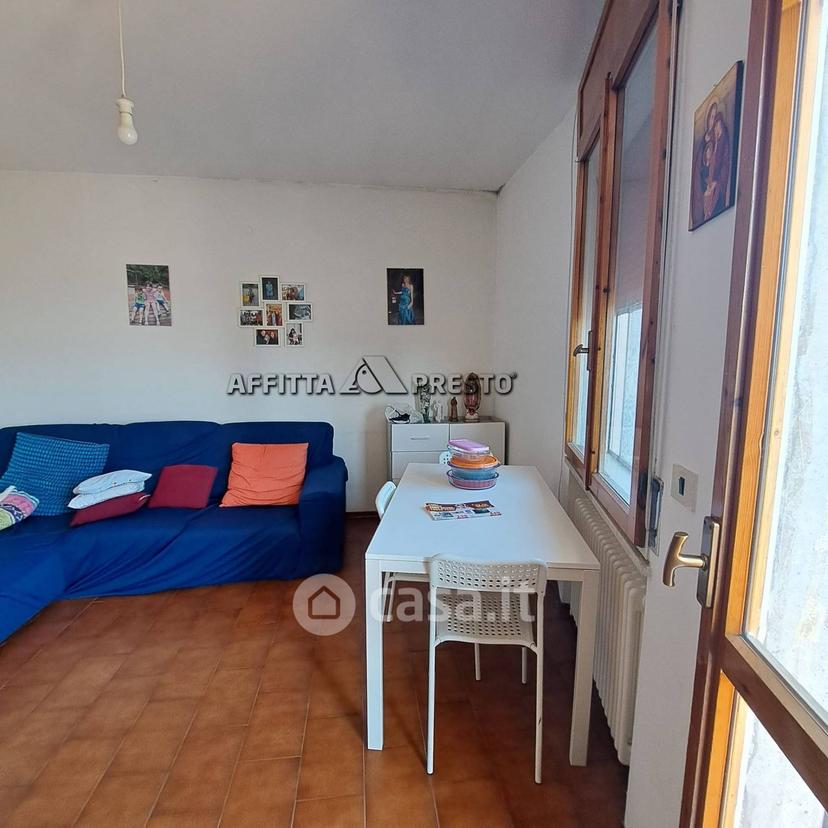 Appartamento in Via Grazia Deledda — foto 34 di 38