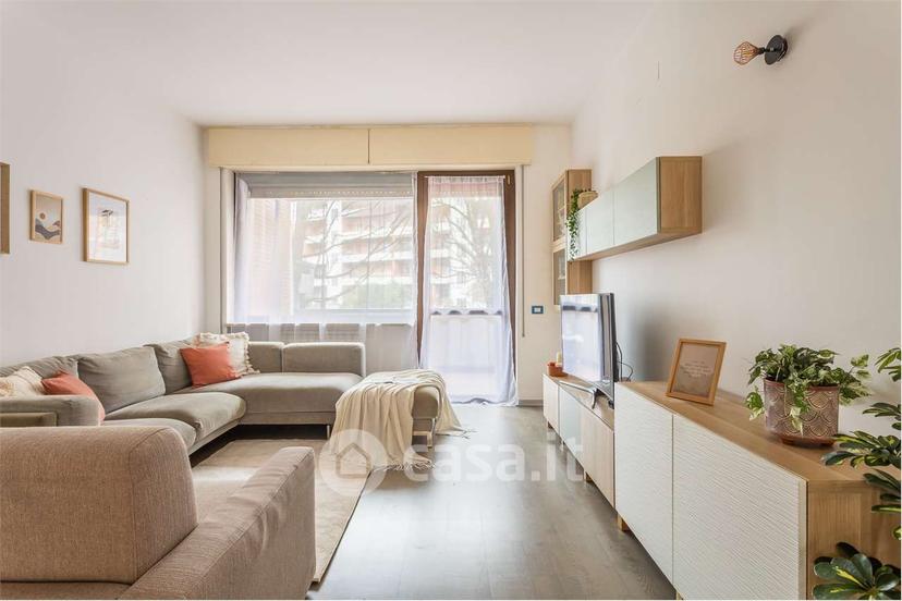 Trilocale in Via Alessandro Manzoni 21 — foto 9 di 30