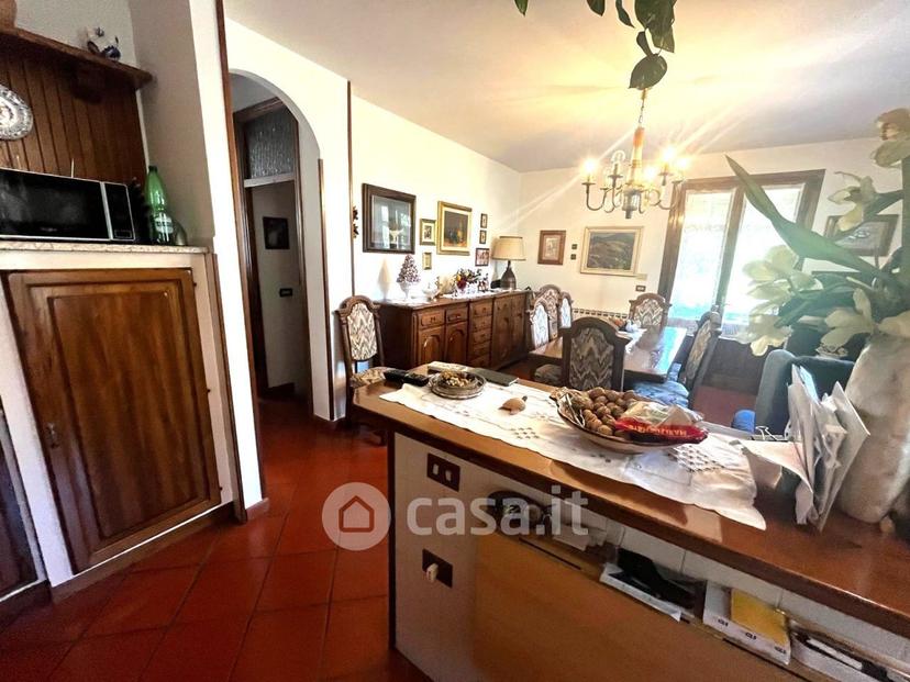Villa in Via Tommaso Moro — foto 4 di 47