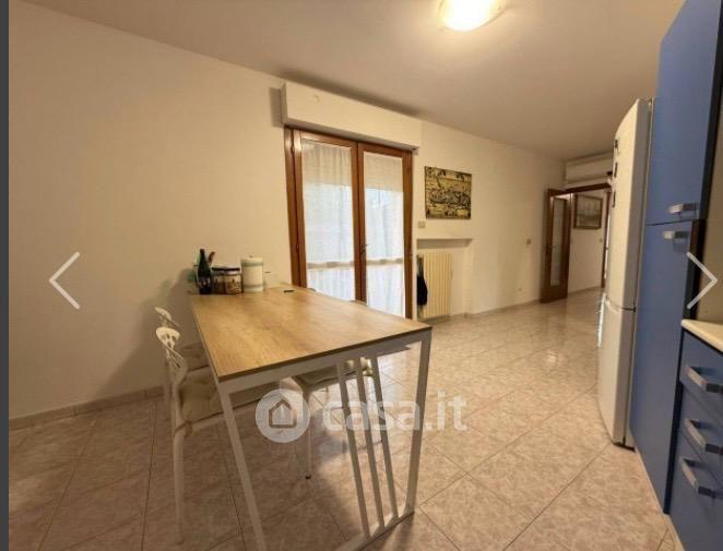 Quadrilocale in Viale A. Moro 232